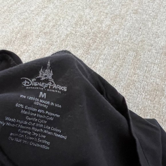 Disney Princess Belle Beauty Tee Shirt Top M Black - Picture 2 of 6